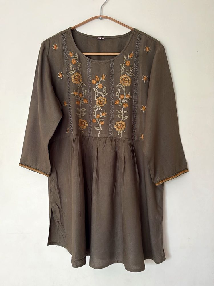 Embroidered Cotton Kurta