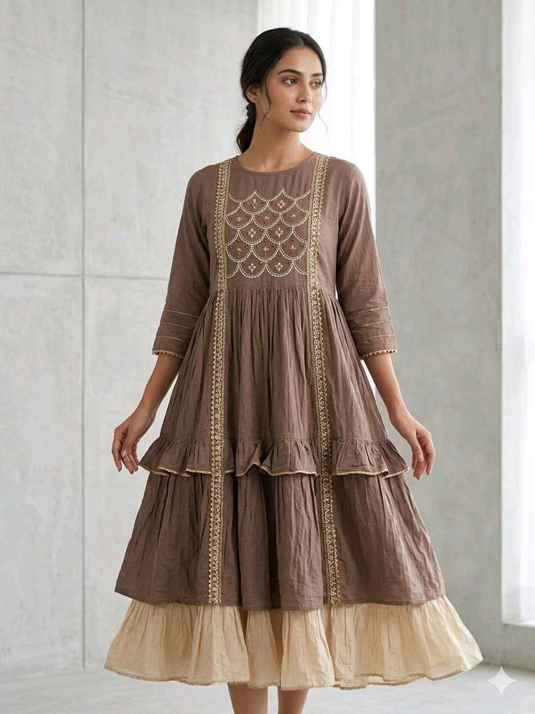 Embroidered Tiered Kurta