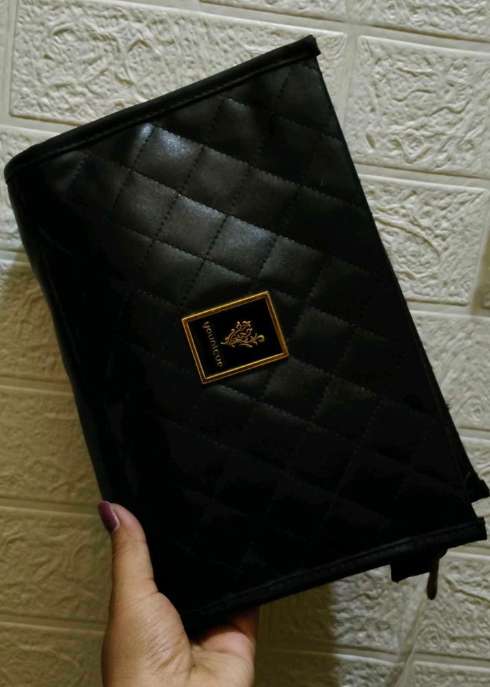 Quilted Premium Clutch Bag