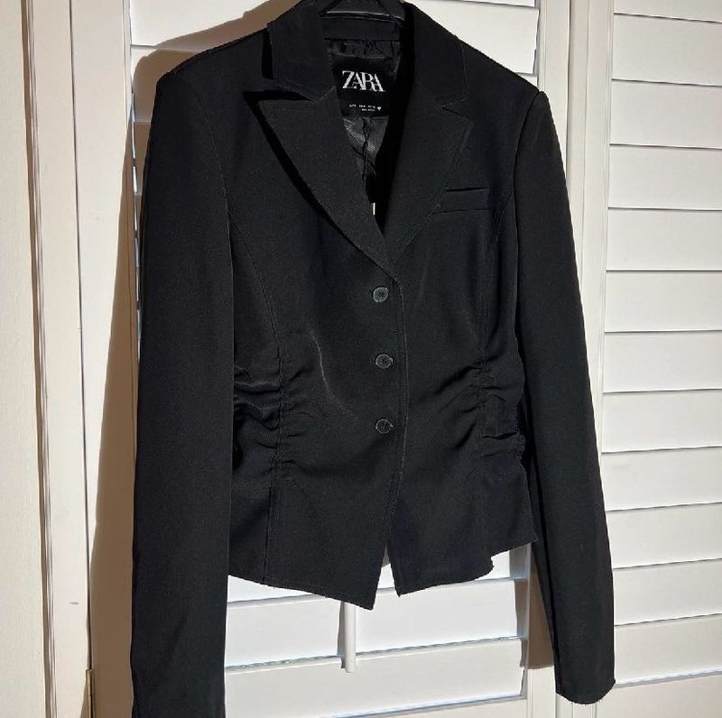 Zara gathered blazer with slit arm.