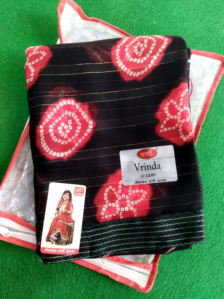 Special Black&amp;Red Saree