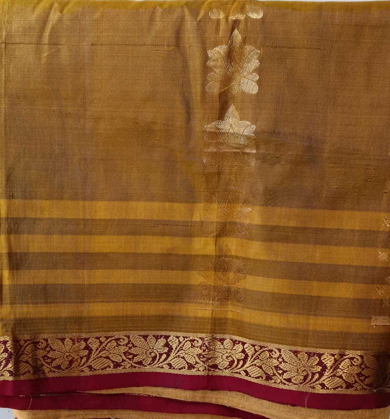 at 1 place 10 cm torn Elegant Mustard &amp; Brown Stri