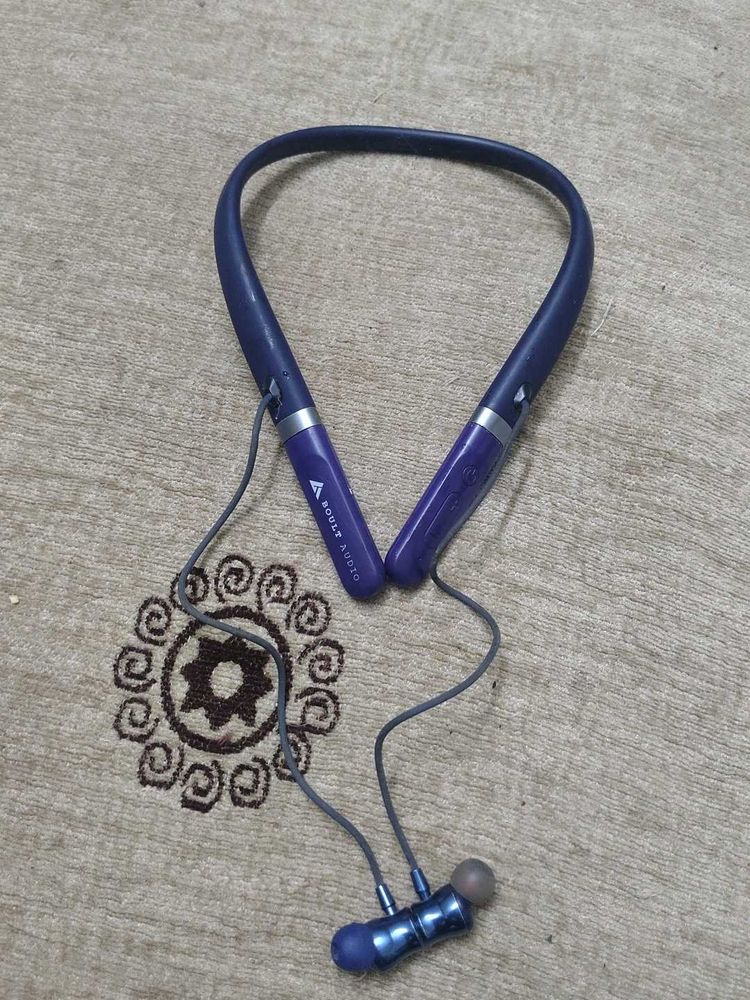Boult Audio Neckband Earphones