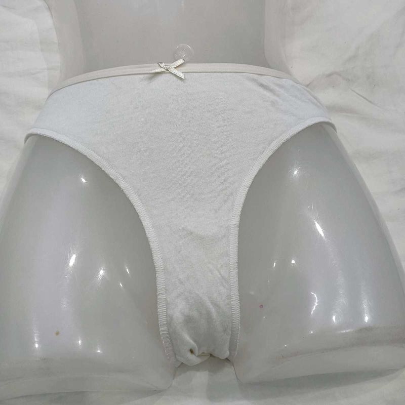 house.s 30⭐ thong