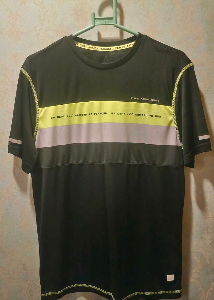Brand New - Unused - Premium Active Tshirt