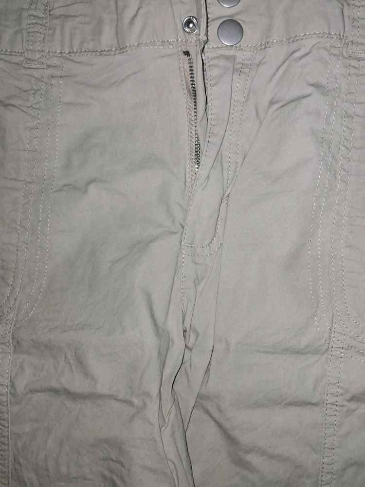 Classic Cargo jorts