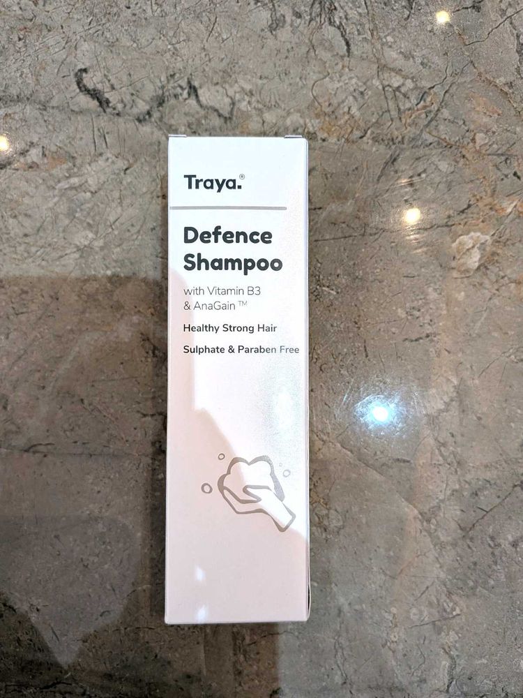 Traya Defence Shampoo
