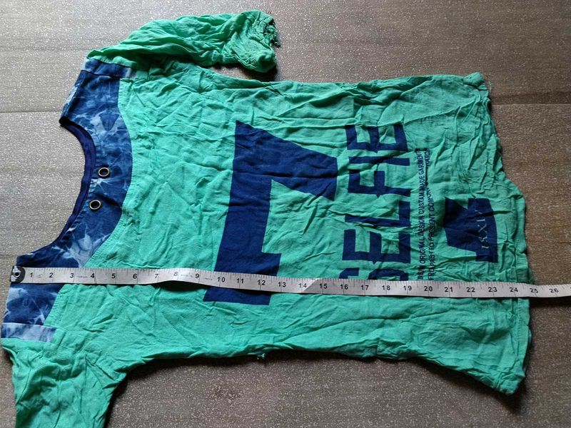 Green Graphic Print 2:T-Shirts