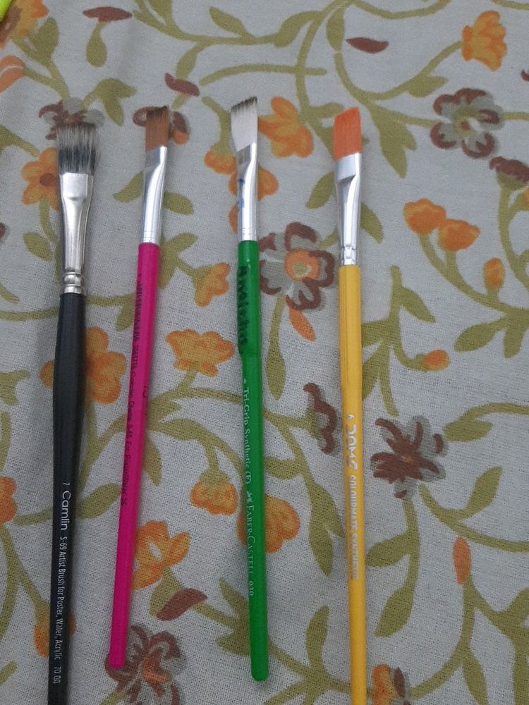 Paint Brushes From Camlin And Doms No.6 (3 Brushes)And No 7( 1 Brush )