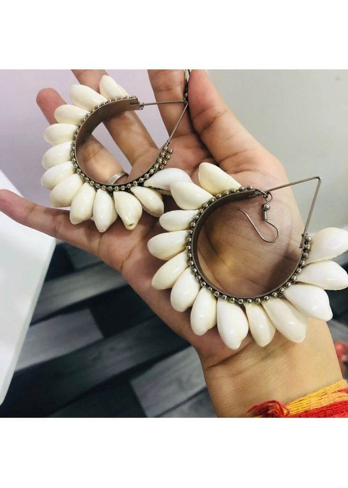 Shell Hoops