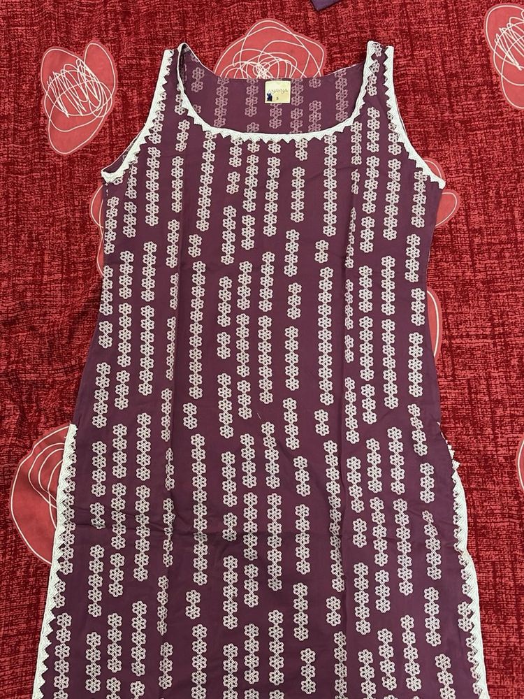 Sleeveless Kurti