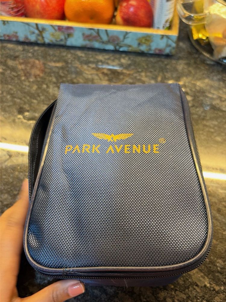 park avenue bag for cosmetics
