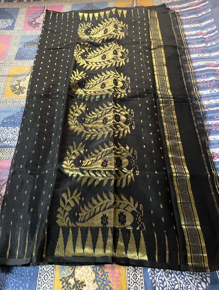 Brand New Black &amp; Gold Jamdani Saree