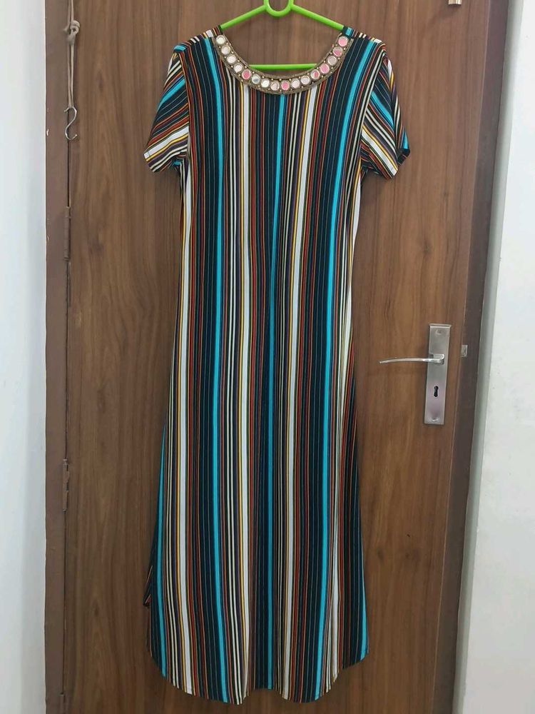 Elegant party wear Gown