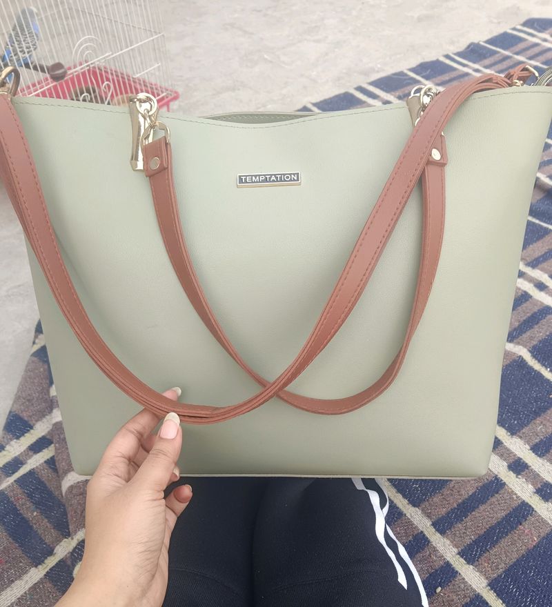 Temptation Women Handbag 👜