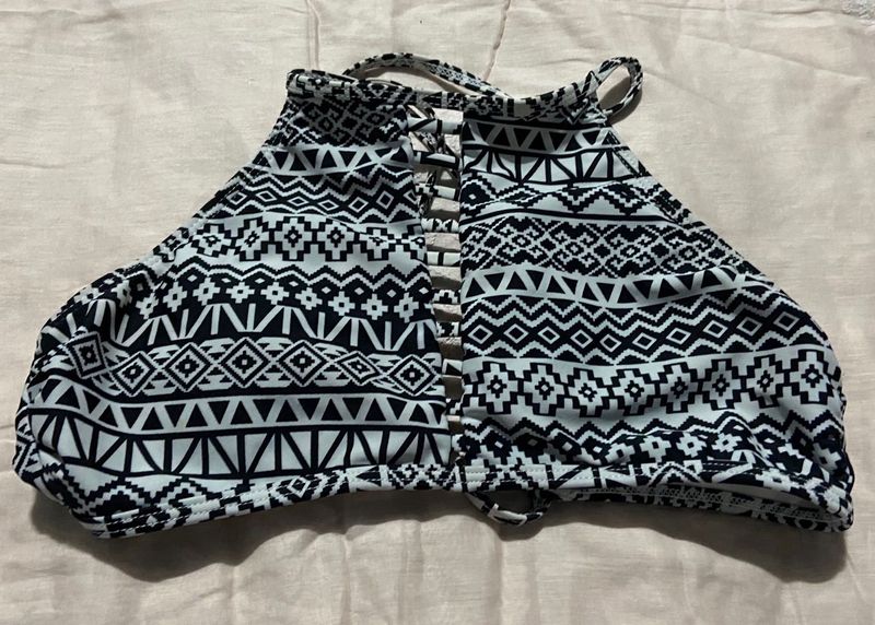 Chic Bralette Top - Aztec Print