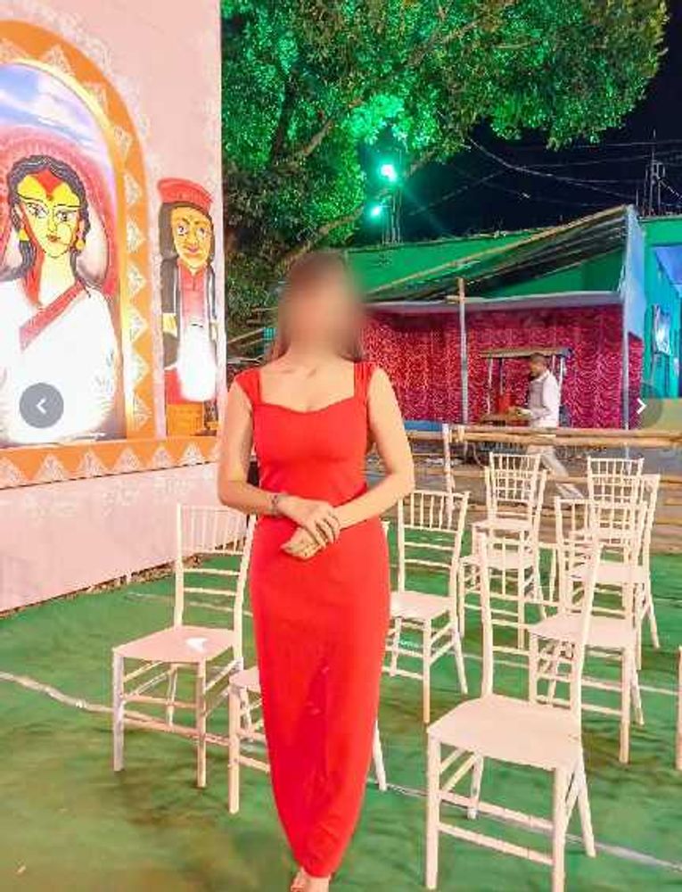 Elegant Red Maxi Dress