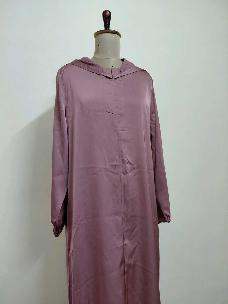 Elegant Flowy Mauve Ethnic Gown