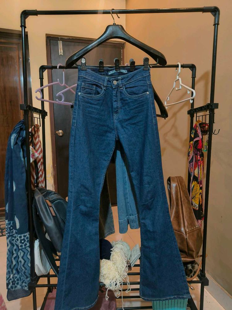 ROADSTER || High Rise Bootcut Flared Jeans