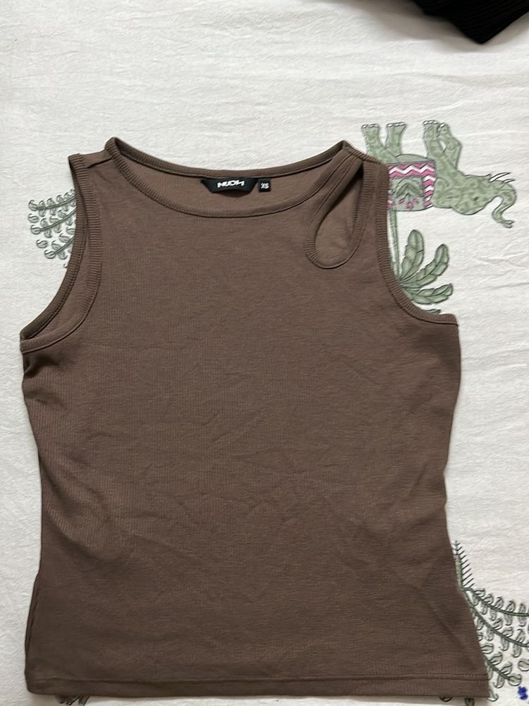 Brown Ribbed Cut-Out Tank Top