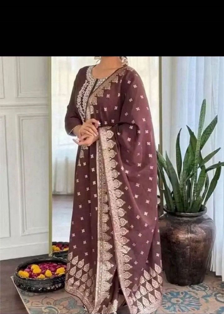 Elegant Brown Kurta Set with Dupatta
