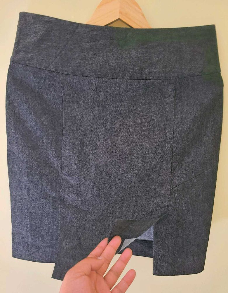 ​GAP Dark Denim Pencil Skirt 💙🔥