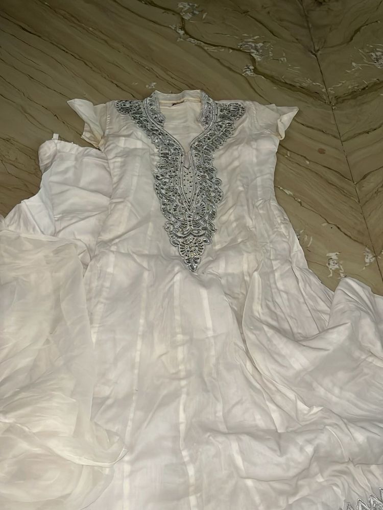 Elegant White Kurta Set