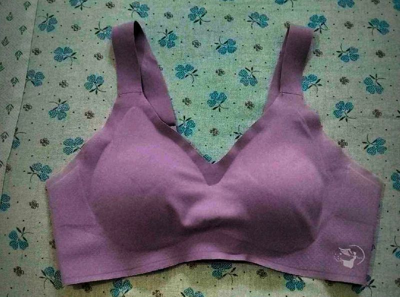 Comfortable Seamless Sports Bra