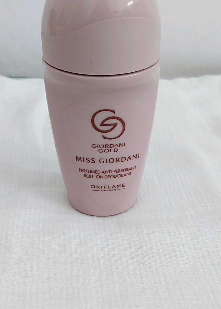 Oriflame Miss Giordani Roll-On Deodorant