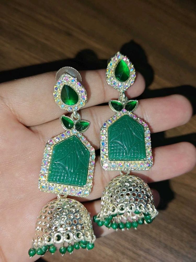 Stunning Emerald Green Jhumka Earrings