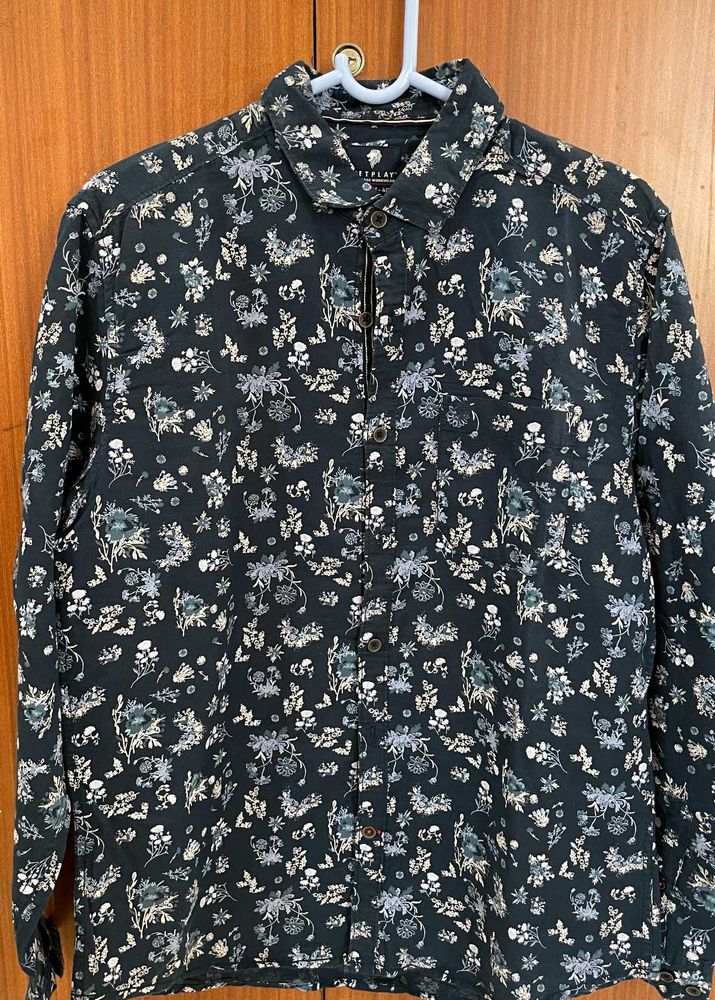 Netplay Stylish Men's Floral Print Button-Up Shirt