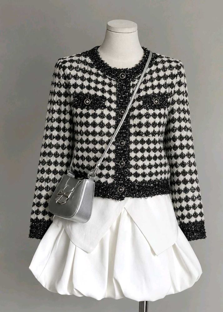 Chic Black &amp; White Tweed Jacket