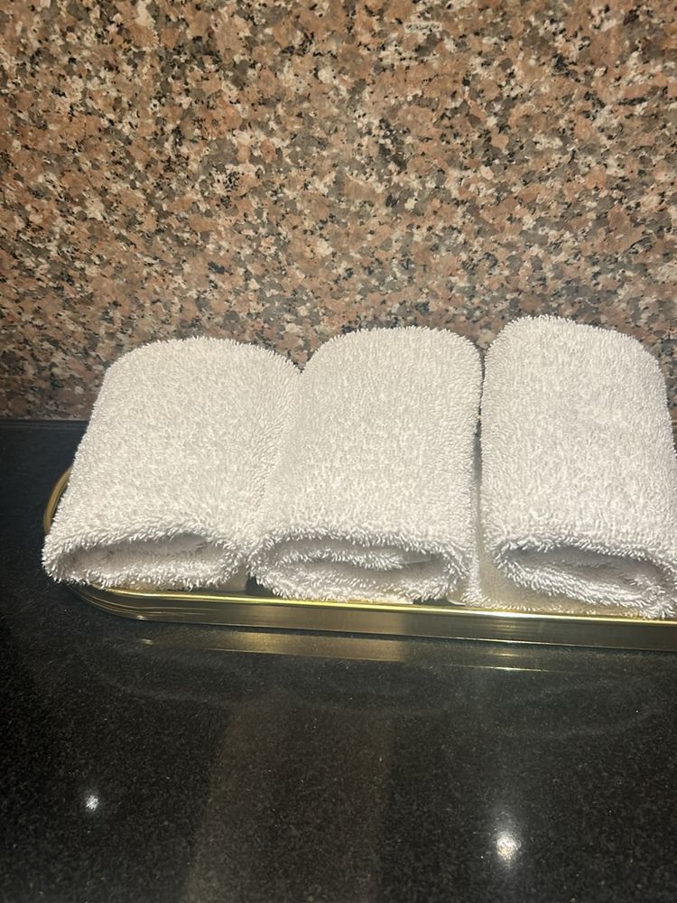 4 Small Hand Napkin Cotton Towels