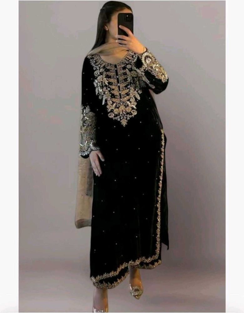 Bust 36 Stunning Black Embroidered Kurta with Dupa