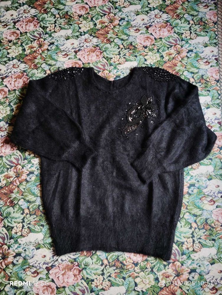 Soft Beaded Mohair Winter