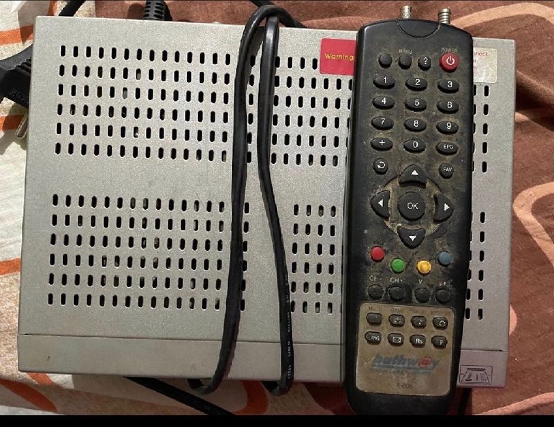 Hathway Dish Setup Box With Remote