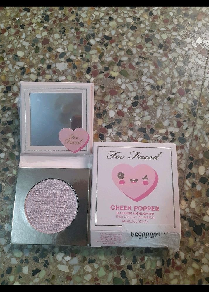 Too  Faced Highliter Originl With Tag