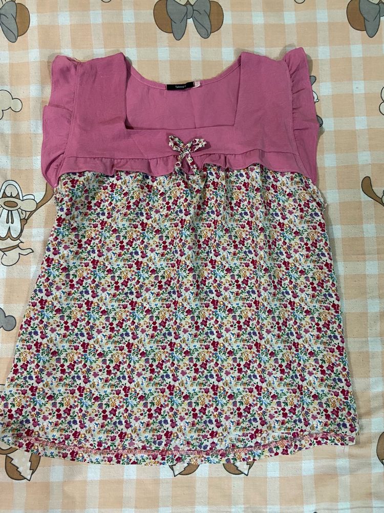 Cute Floral Print top