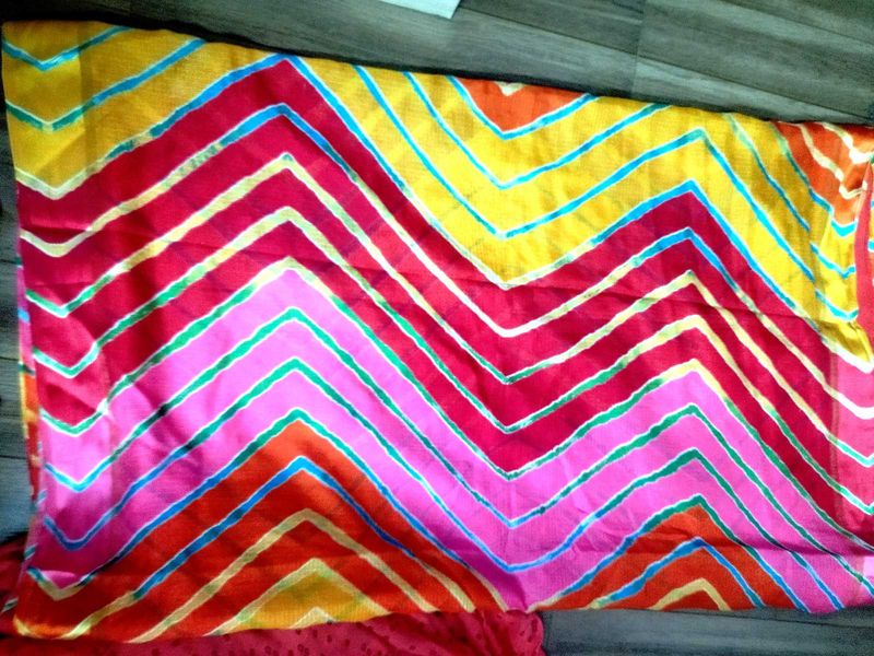 Vibrant Zigzag Print Saree