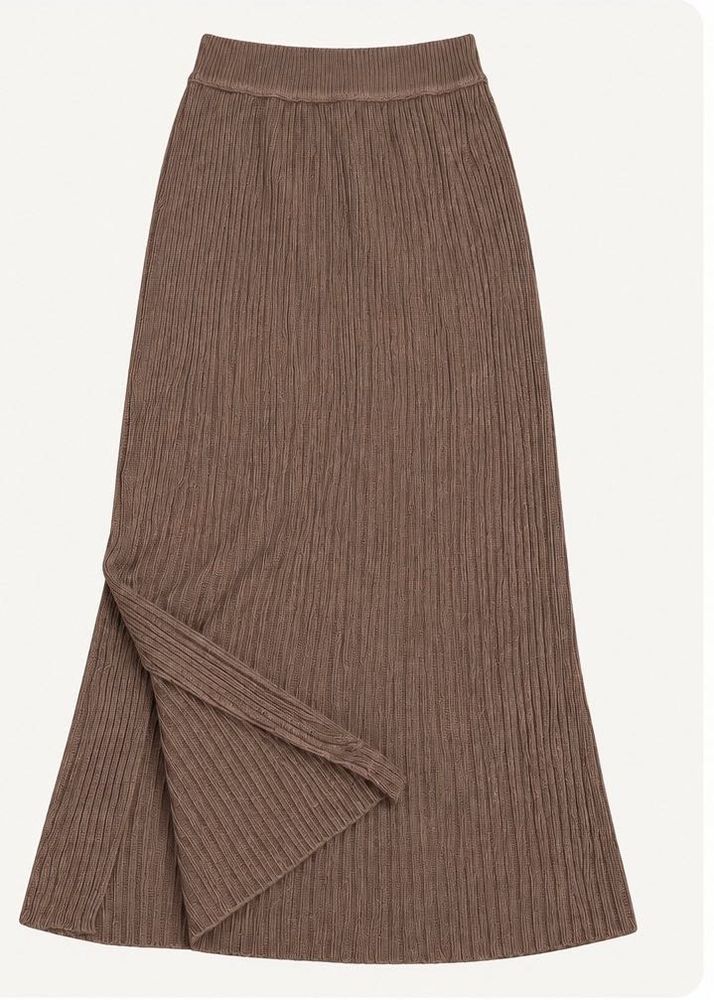 Ribbed Knit Maxi Skirt with Slit