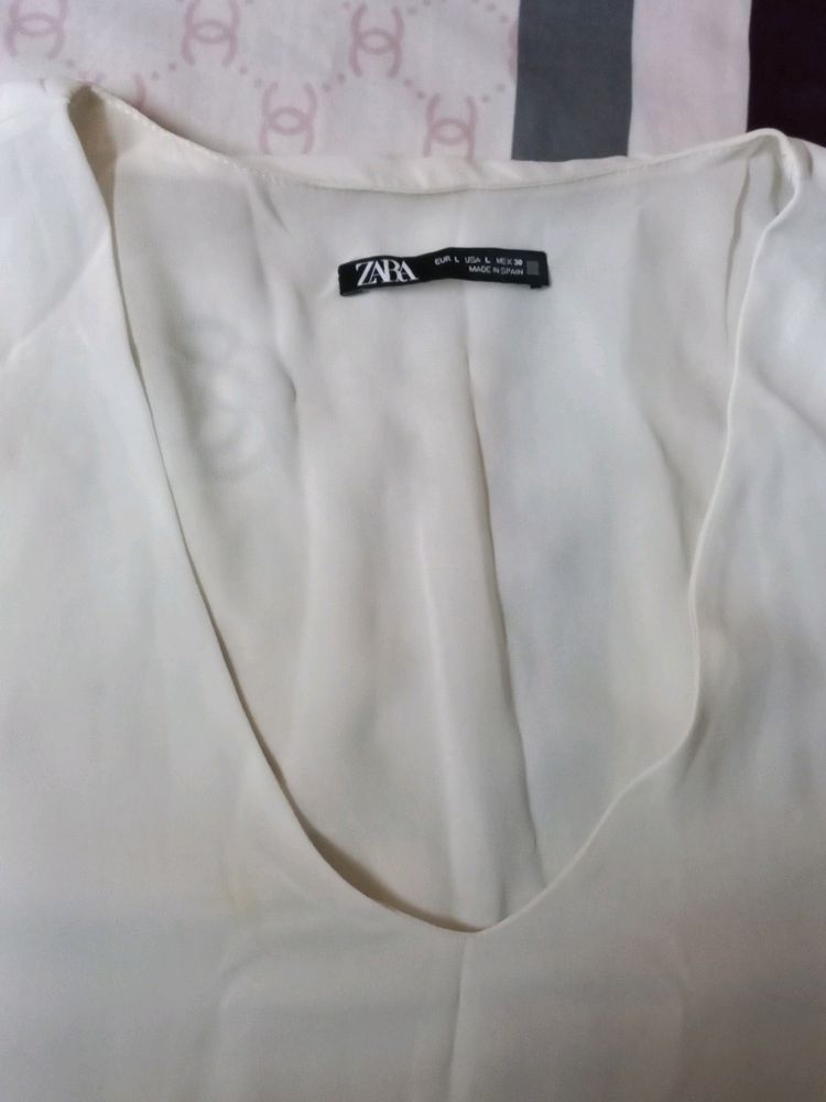 Deep V neck Full sleeve white branded top