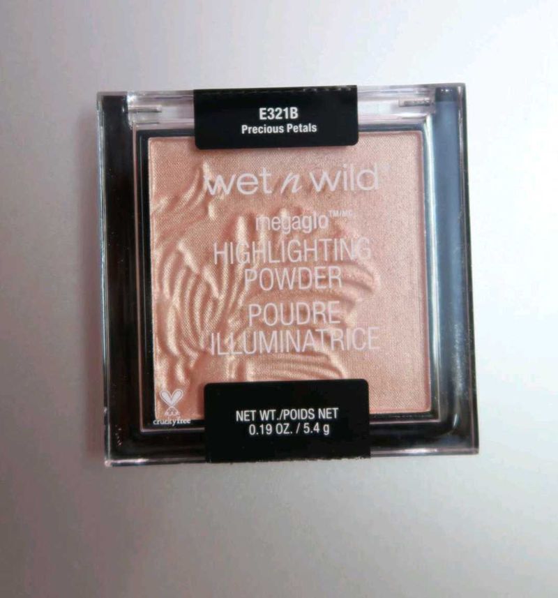 Wet n Wild Precious Petals Highlighter