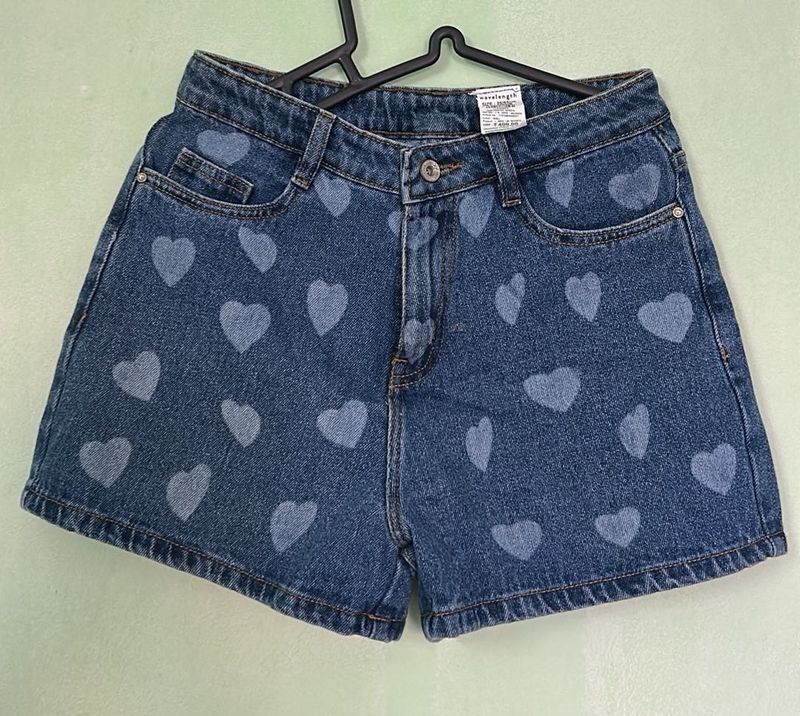Cute Heart Print Denim Shorts