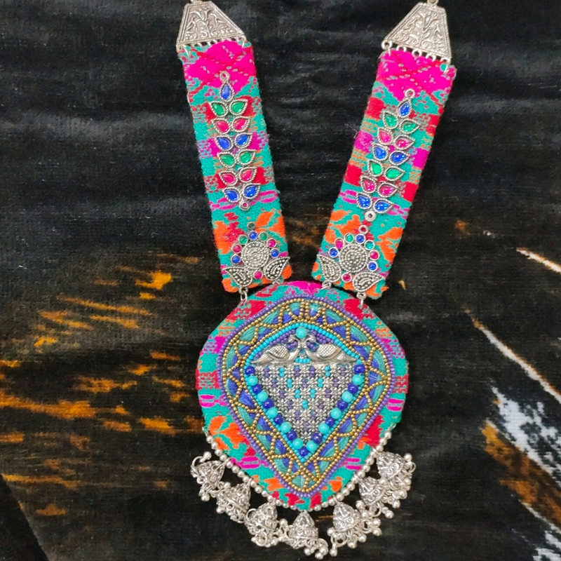 Fabric necklace