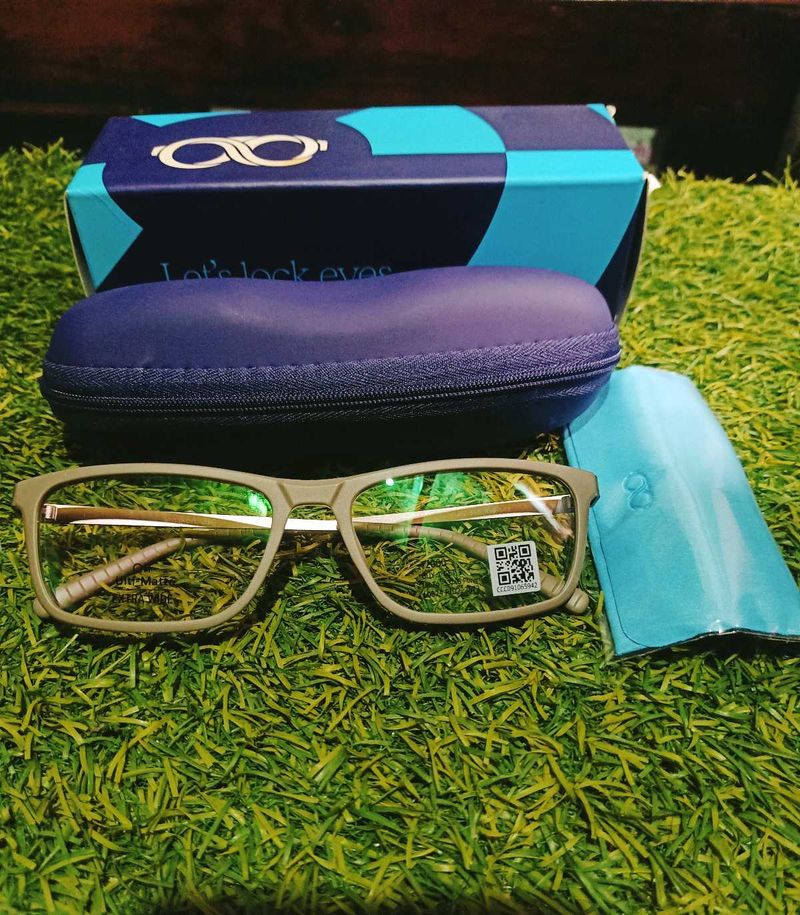 Lenskart Hustlr Eyeglass