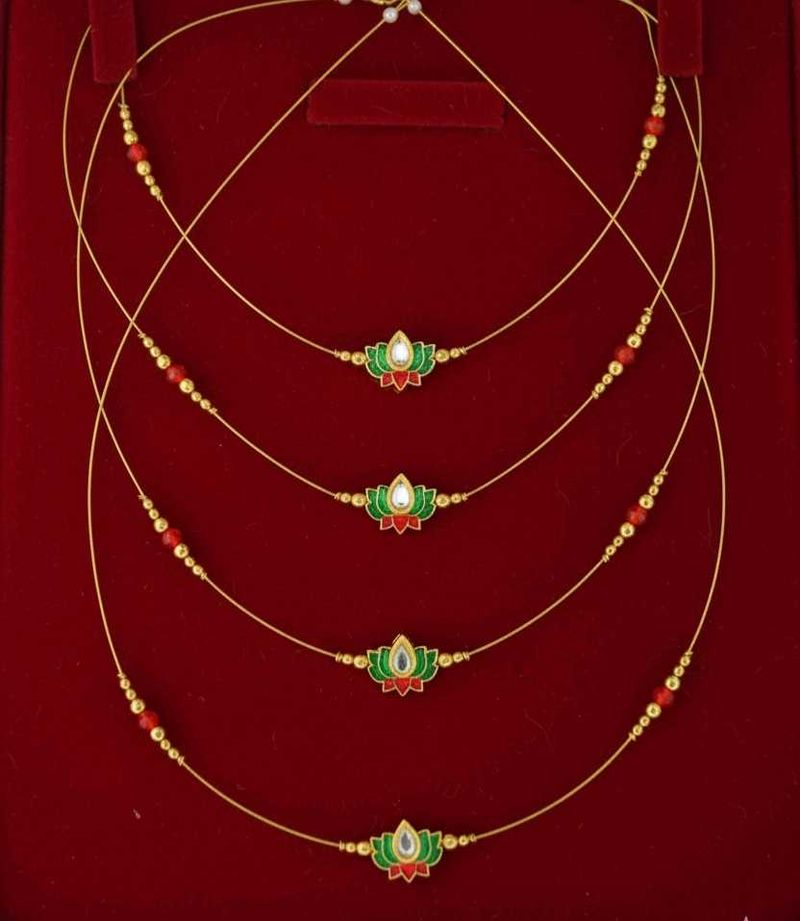 Lotus Pearl Necklace Gold Plated set 1pcs