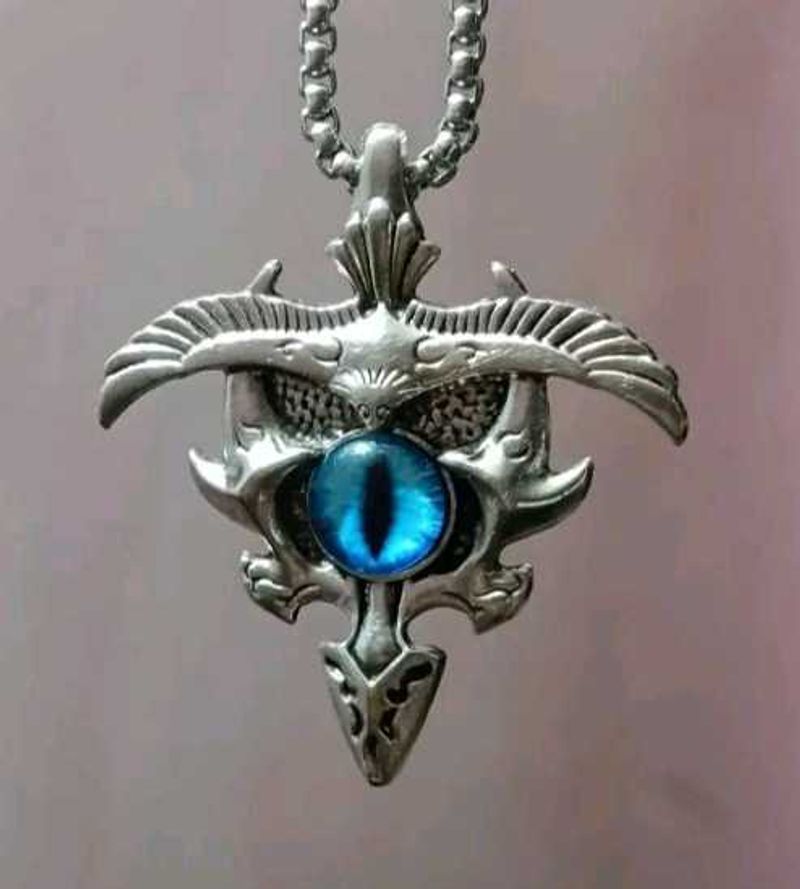 Men's Dragon Eye Pendant Necklace