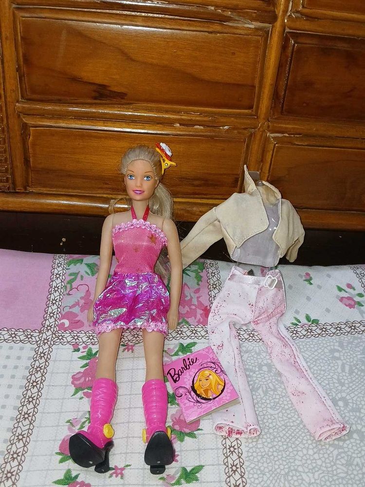Fashion Doll with Outfits and Accessories