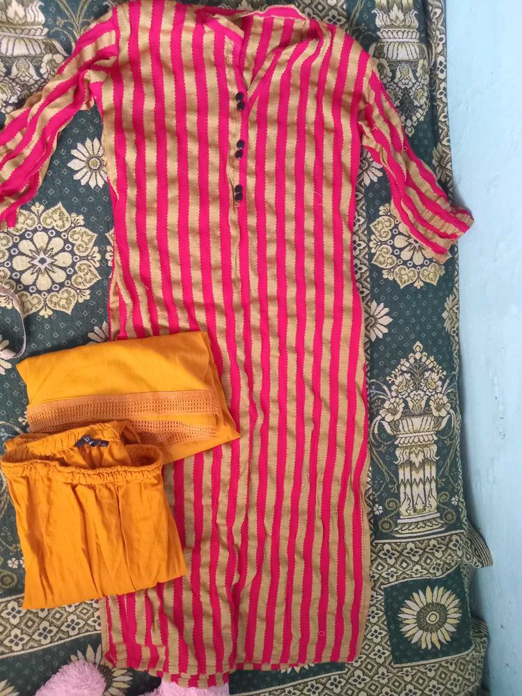 3 piece beautiful kurti set