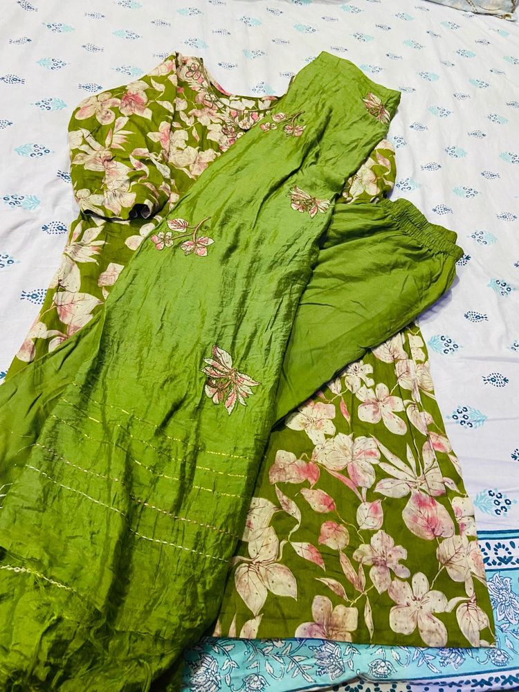 Green Floral Kurta Set with Dupatta